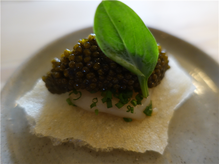 scallop with caviar